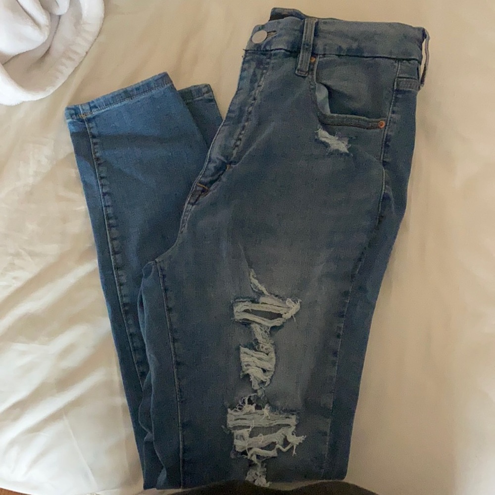 Aeropostale Curvy Super High Waisted Jeans